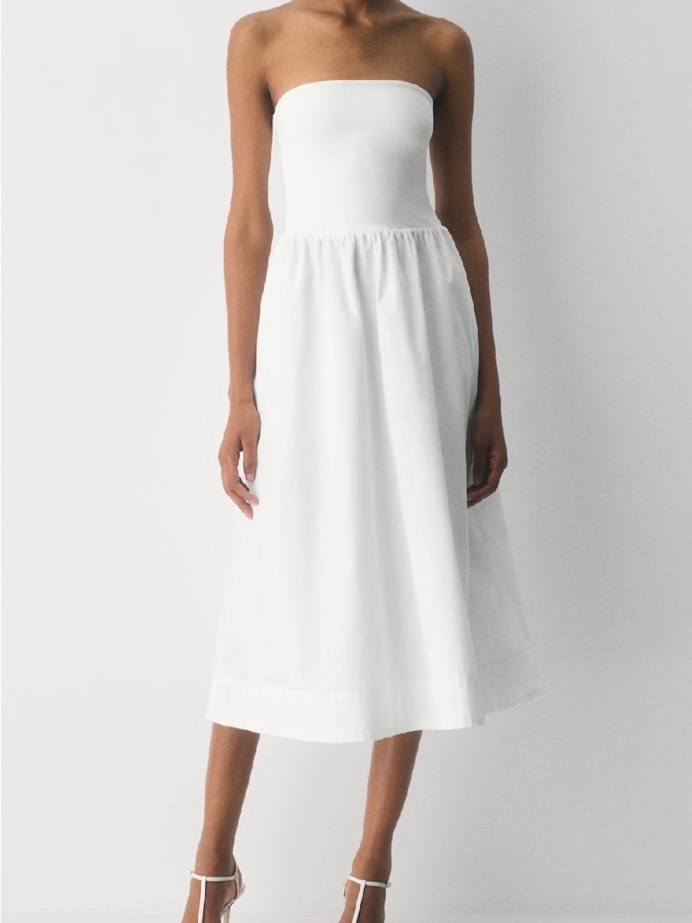 Aritzia White Strapless dress with Gathered Waist
